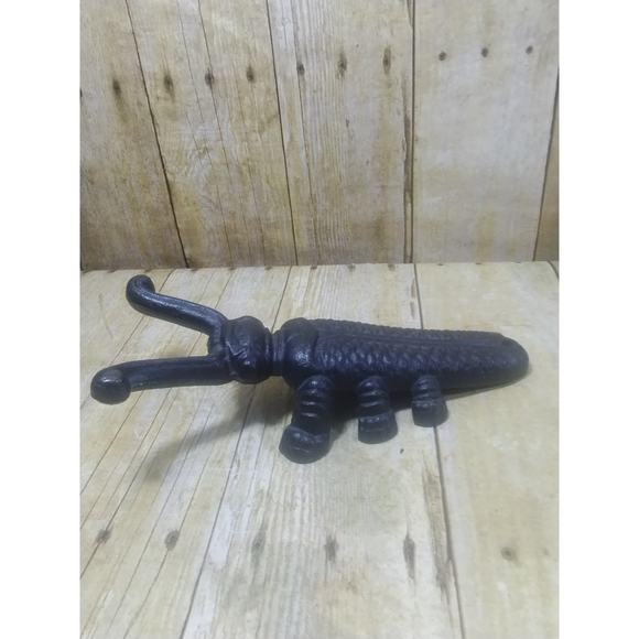 Vtg Boot Jack Cast Iron Door Stop Scarab Beetle 8 1/2” Shoe Remover Black w/Hole - Picture 1 of 8